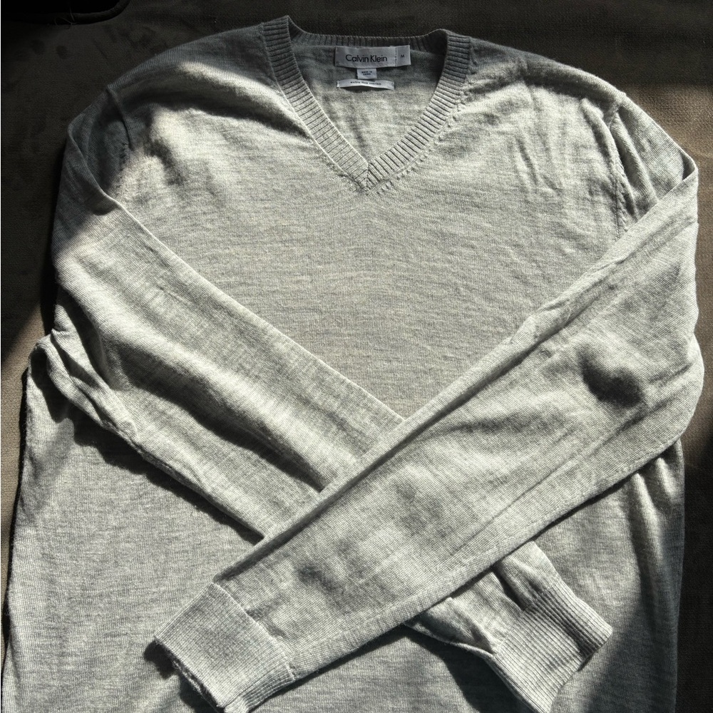 Calvin Klein Women’s Gray Sweater